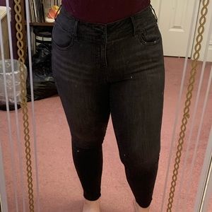 Torrid 3 button black skinny jeans midrise size 18